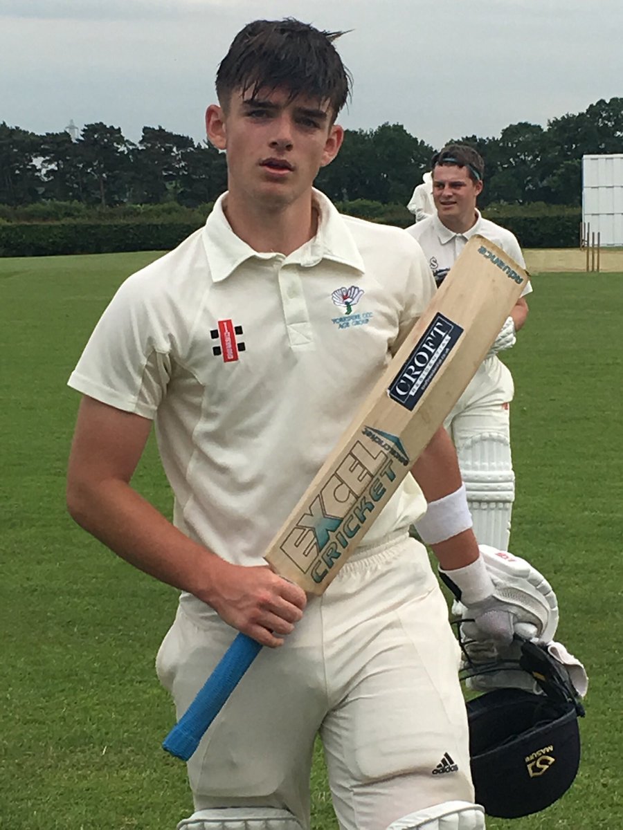 Excel Cricket tweet media