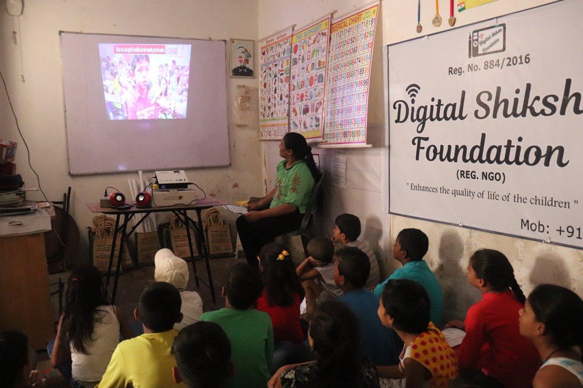 shiksha_digital's tweet image. #Third day of #cultural_classes ,
Digital Shiksha Foundation organized a cultural summer classes in Lodhi Road #DSF camp in Delhi,so that the more and more children learn their dialect and for the next generation, we will learn our language.