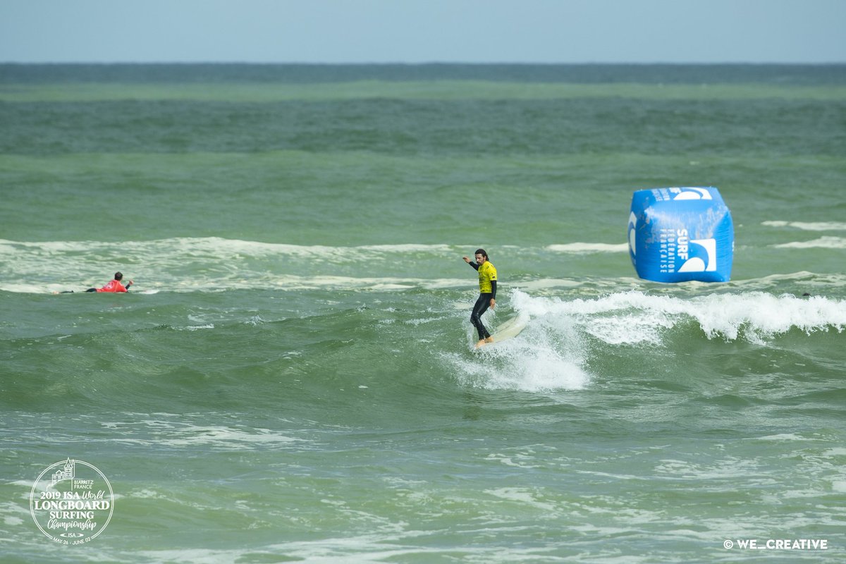 SurfingFrance's tweet photo. 🔥 Nos deux français sur le podium ! 🔥
Antoine Delpero 🥈 et @edouarddelpero 🥉 terminent respectivement en deuxième et troisième place, devancés par le nouveau champion du monde, le péruvien Benoit Clemente.
#ISAWLSC #ISAWorlds
📸 FFSurf / we creative https://t.co/k4TPIpbD36