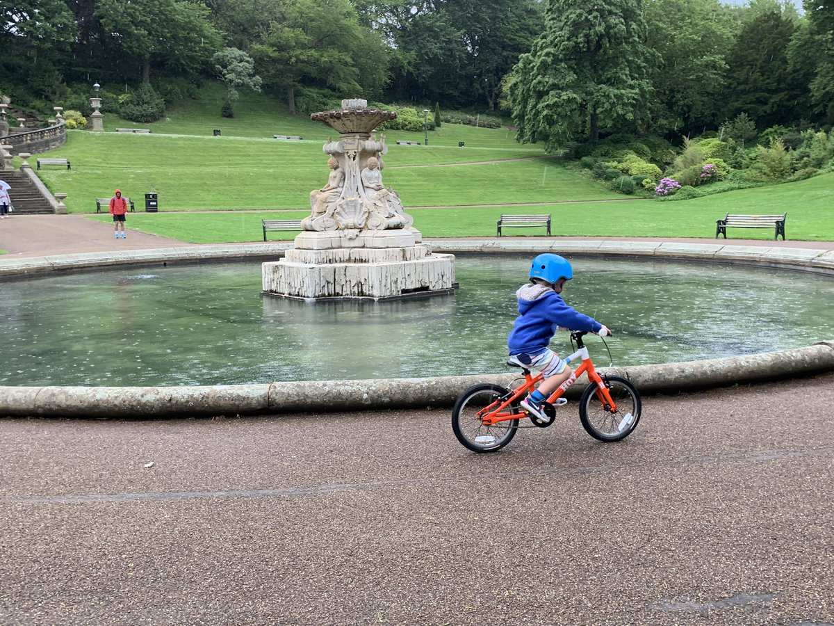 BabyLovedFamily's tweet photo. @chrishoy New Bike rider Wilfie (age 4) learnt so fast using your tips. Thankyou. He’s now getting his laps in round Preston’s outdoor velodrome 🚲 #HoyBikes https://t.co/ULji7TEgSe