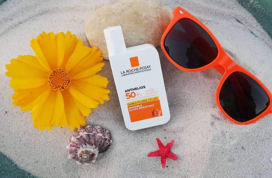 Lizanini1's tweet photo. ☀️Là où je vais, mon SHAKA Fluide Anthelios de LA-ROCHE-POSAY ANTHELIOS me.. [suite] 
. 
https://t.co/n9Y8JjdUy3
. 
@LaRochePosayFR @sampleo
#larocheposay #sampleo_france #sampleo #antheliosshaka #uva #Invisible #ultraresistant #ShakeToProtect https://t.co/ldYAKB1PG9