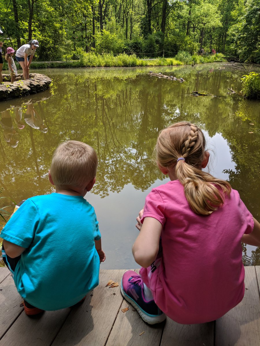 CoraRoush's tweet photo. We went to the fun #YorkCountyLibraries Summer Quest kick-off event at Nixon Park, followed our new Sky Map, took a hike to a "launch pad" (wooden marking post), and got our 1st of 30 markings. I'm excited to #getoutdoors and read lots this summer with my cuties! #goyork https://t.co/00KYkOOJVr