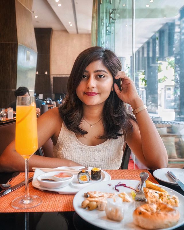 kritika_goel's tweet photo. In food coma right now after all the food I just ate at the Sunday brunch @sofitelmumbaibkc! 😅
Don’t think I’ve ever seen such an exhaustive brunch buffet spread. Safe to say it’s been a good weekend! ✌🏻
.
.
#LiveTheFrenchWay #FrenchLuxury #ModernLux… https://t.co/vTyJjkGYTv https://t.co/rBwYrUEWsy