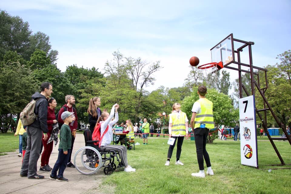 ParalympicsLTU's tweet photo. Olympic Day 2019 action in Klaipeda, Lithuania 🇱🇹💪😎🥇🥈🥉 https://t.co/PfuedV2A0D