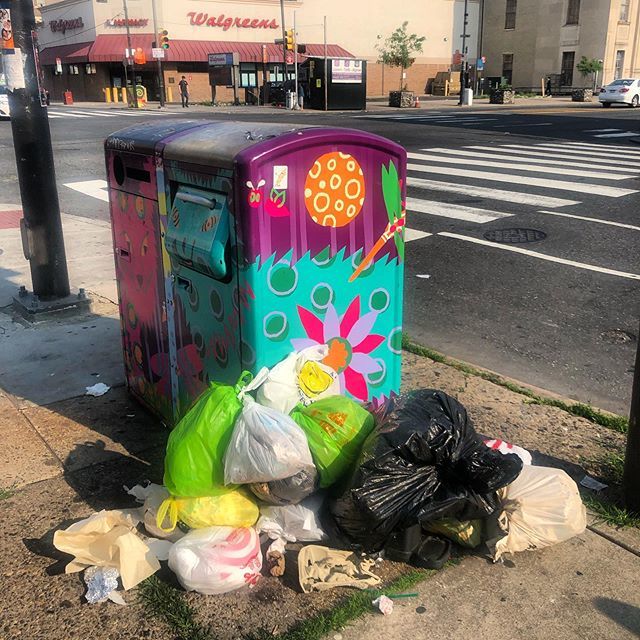 FilthadelphiaPA's tweet photo. 🗑: Broad &amp; Snyder
📍: S Philly
•
•
•
#philadelphia #philly #visitphilly #igers_philly #phillygram #notinphilly #howphillyseesphilly #phillyprimeshots #savephilly #discoverphl #phillymasters #instaphilly #explore215 #cityofbrotherlylove #phillylove… https://t.co/ma5TSwXGK4 https://t.co/mf8erpd7GK