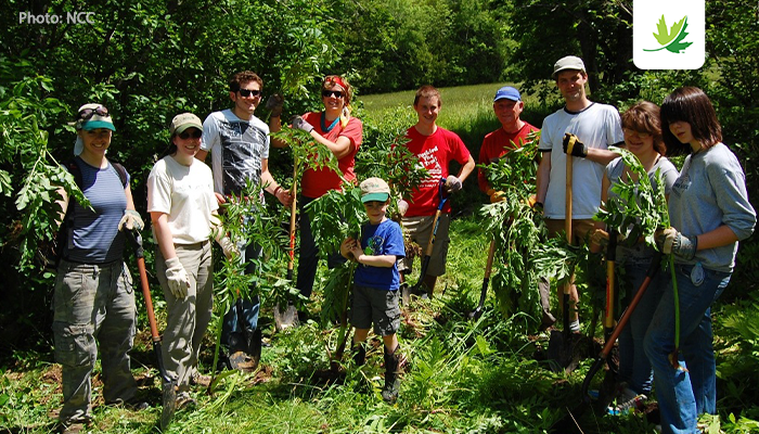 NCC_CNC's tweet photo. Check out these five ways you can help contribute to nature conservation during #CanadianEnvironmentWeek. https://t.co/1QY3tqCxuS #LandLines https://t.co/lZCim9EcaL