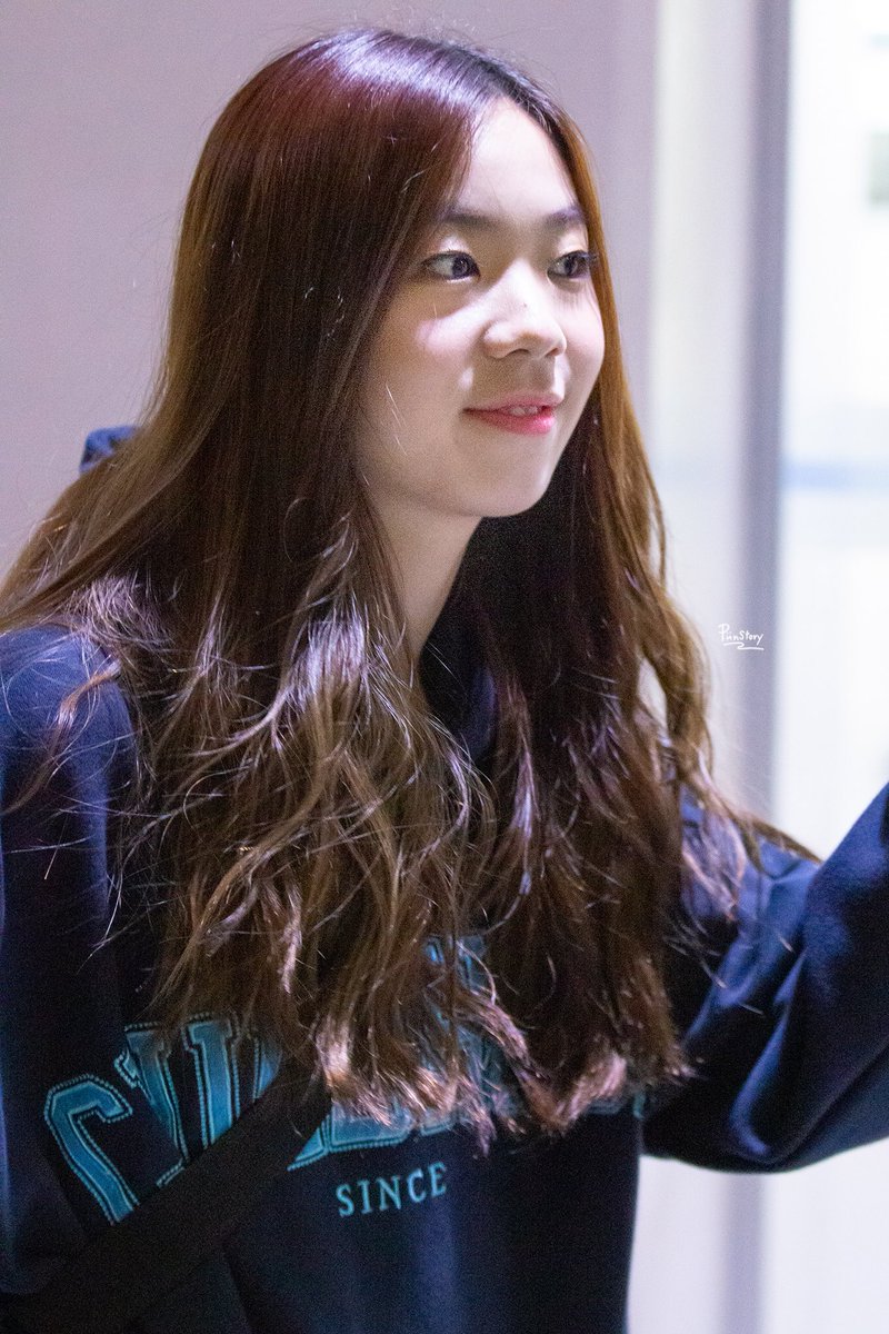 pun_story's tweet photo. พักเยอะๆนะคะ

#ทาสปัญ #เฉยเลย #PunStory
#PunBNK48 #BNK48 https://t.co/P1K6zLP2pa