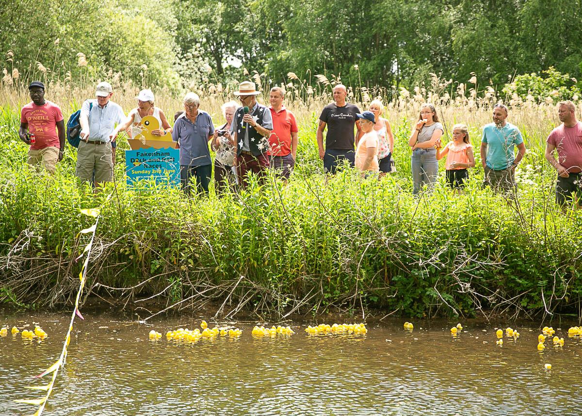 ActiveFakenham's tweet photo. HUGE thank you to everyone who; came along, entered ducks &amp; rafts, bought ducks &amp; volunteered their time to make it happen 👏
CONGRATULATIONS to @SceneGB_UK for winning the Super Corporate Duck Race &amp; team Entente Cordial for winning the raft race 🏆
📷 Keith Osborn Photography https://t.co/vZKpS3f9gd