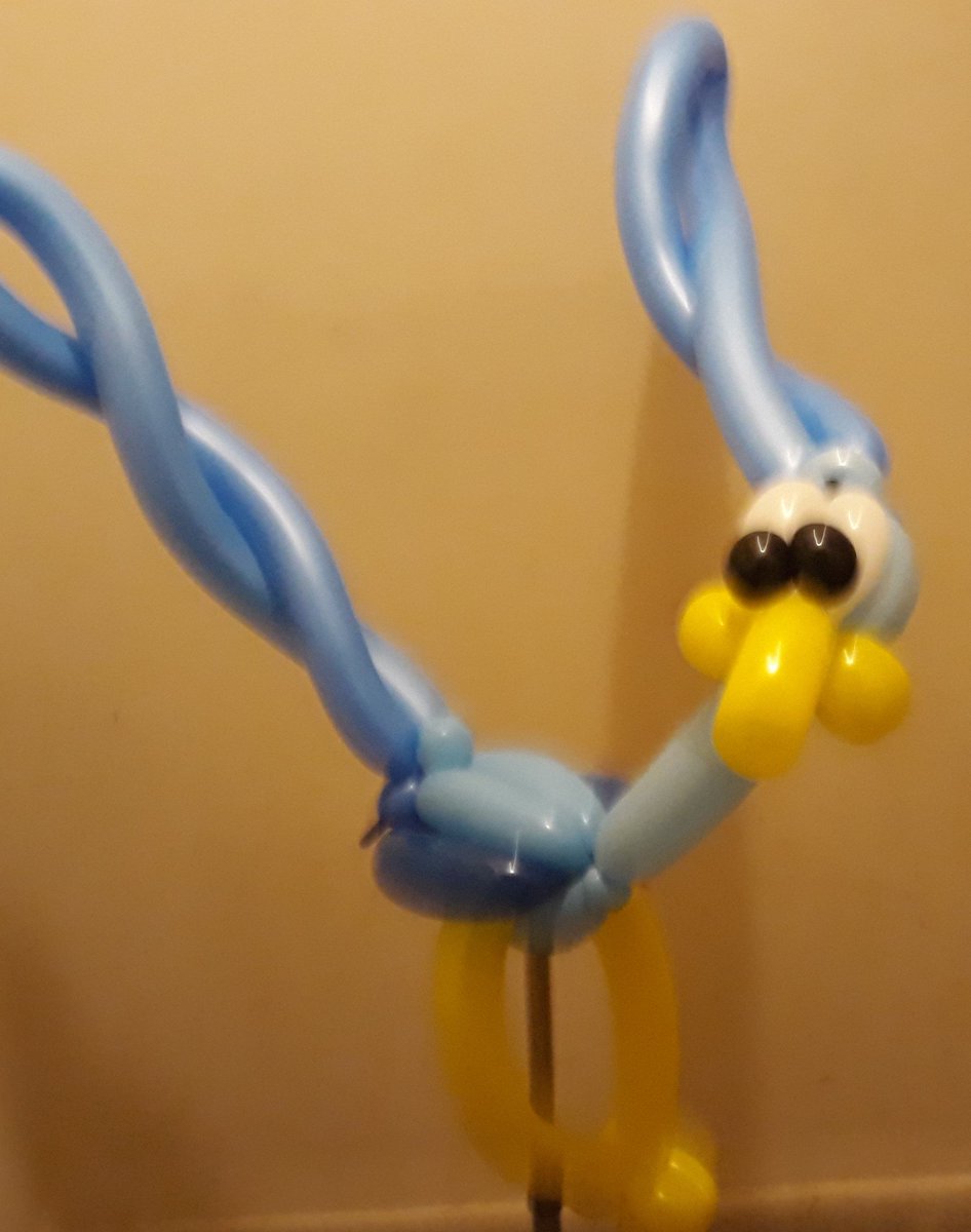 petstv1's tweet photo. #RentAMagician   (856) 545 - 7873  Camden County  South jersey 
 We have great balloon animal for kids of all ages here are few my childhood that still make laugh.  #roadrunner  #daffyduck  #Loneytunes #Bugsbunny #southjerseyballoonartist  #newjerseykidsmagician  #kidsmagiciannj https://t.co/qUTClSaieD