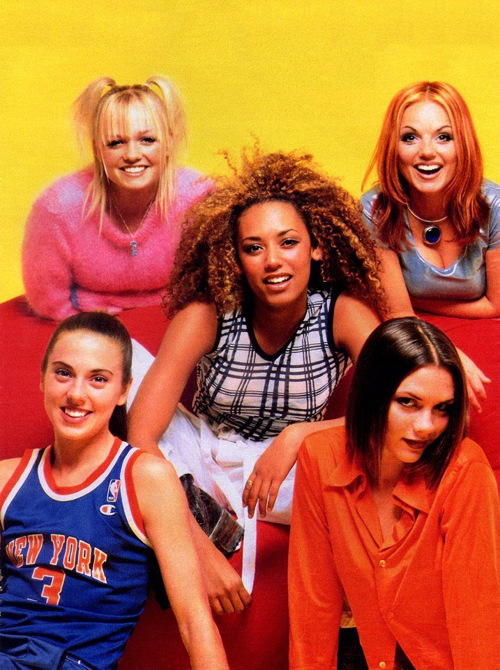 spicepics's tweet photo. forever and always will be ICONIC 🤩 @spicegirls https://t.co/0rVILDHDJY