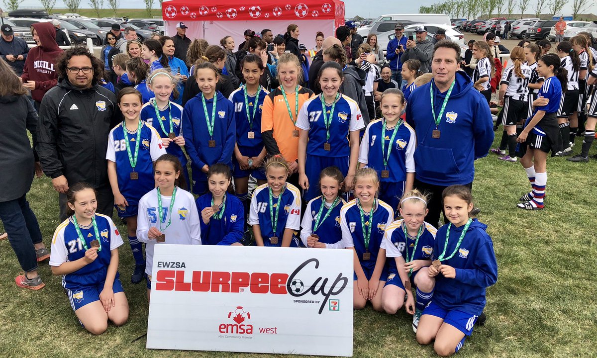 What a great showing from the girls this weekend! A 🥉 place showing playing a year up and playing 11 v 11 for the first time!
Thanks <a href="/EWZSAsoccer/">EMSA West</a> #SlurpeeCup for putting on a great Tournament! 🥉@stalbertsoccer <a href="/SASA_Impact/">St. Albert Impact Soccer</a>
