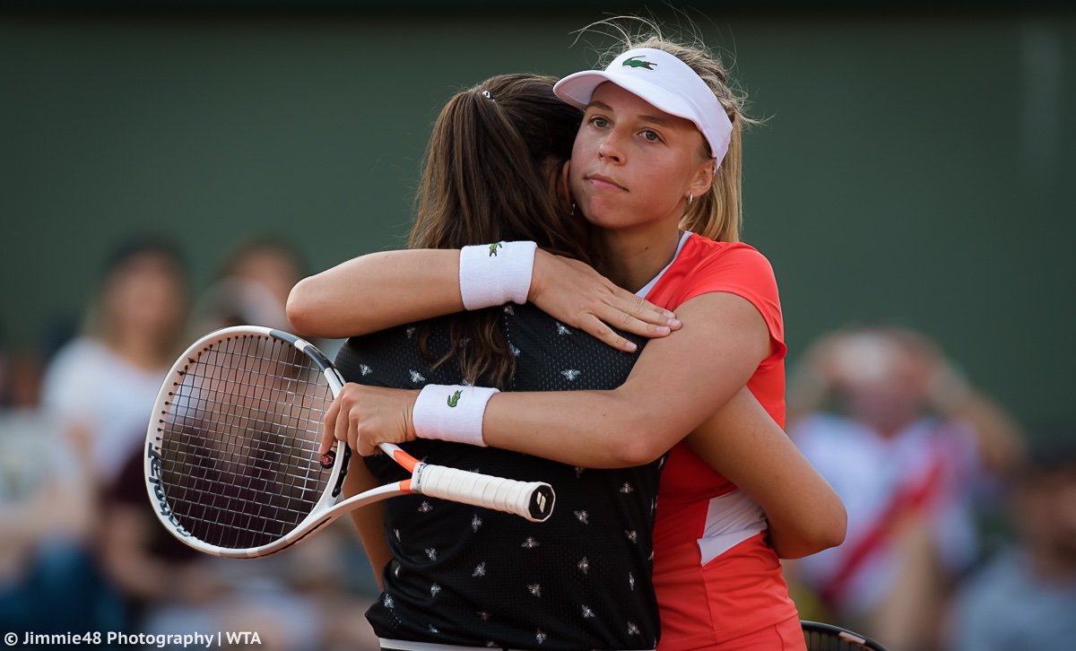 ANETT KONTAVEIT - Página 10 D8E8LiPXYAAbqfi