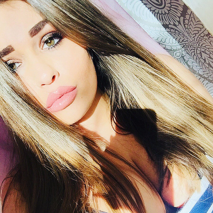 Sarah Lewis (@SarahLe22830487)  X