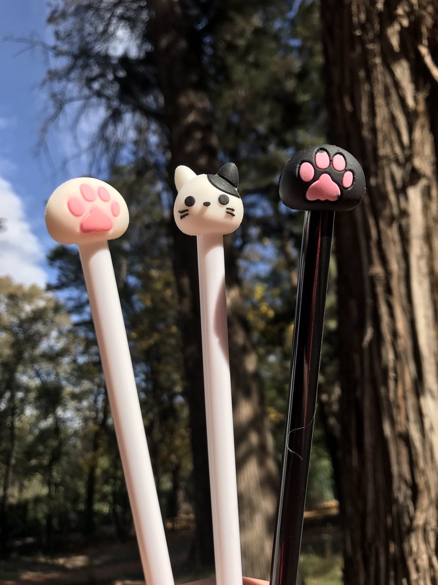 Lapiceras trazo negro🐾🐾, azul🦄🦄y multicolor