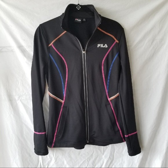 teesfashfinds's tweet photo. So good I had to share! Check out all the items I'm loving on @Poshmarkapp #poshmark #fashion #style #shopmycloset #fila #lf: https://t.co/6WZmobsCUN https://t.co/Gxbf7YPYA5