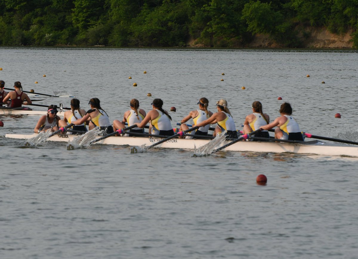 ucoathletics's tweet photo. BACK-TO-BACK NATIONAL CHAMPS! @row_uco takes the 2019 @NCAADII National Championship with 30 team points! @UCOBronchos @UCOAlumsFriends #RollChos https://t.co/iTJtDcyNXd