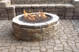 SouthwestBlock's tweet photo. Sunday Fun Day!  Let's do A DIY project.  Keystone Insignia Wall fire pit  and Keystone Country Manor Bench. A great weekend project. #makingthesouthwestbeautiful #southwestblock #cinderblock #pavers #keystonehardscapes #backyardupdate #buyriorancho #masonry #hardscape https://t.co/YFQQoZpWqA