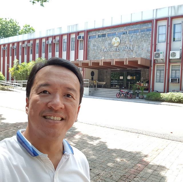 Raffy931's tweet photo. A quick visit to the university that opened my eyes. Open 'yan! Maliit lang talaga mata ko. 😊❤🇵🇭 #UPDiliman #UPD #UniversityOfThePhilippines #UPCMC #PlaridelHall https://t.co/BIQ8GlNwoK https://t.co/a32X2lzw5P