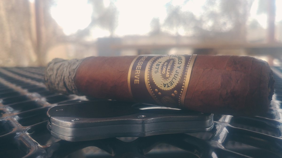 Sundays are for cigars.
One week closer to leaving Afghanistan. 
#COTD #CIGARS #KAF #SundayFunday