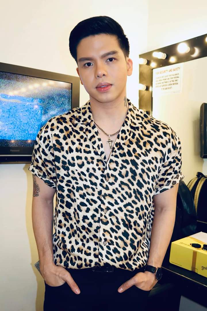 AnamarieArpon's tweet photo. Sobrang nakaka miss kna talaga baeby
Palage akong magiging proud na proud sayo
Love you always baeby
@anthonyrosaldo
@gmastudioseven
#ClassOfStudio7 https://t.co/gcGXRnRCPS