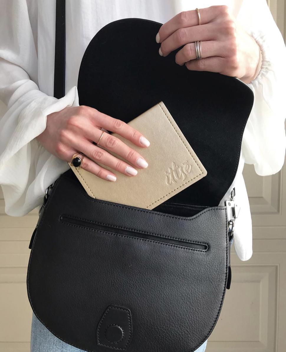 30% off starts now at ittse.com 😍 Use code OBSESSED now through June 7th. Retweet to share the love!