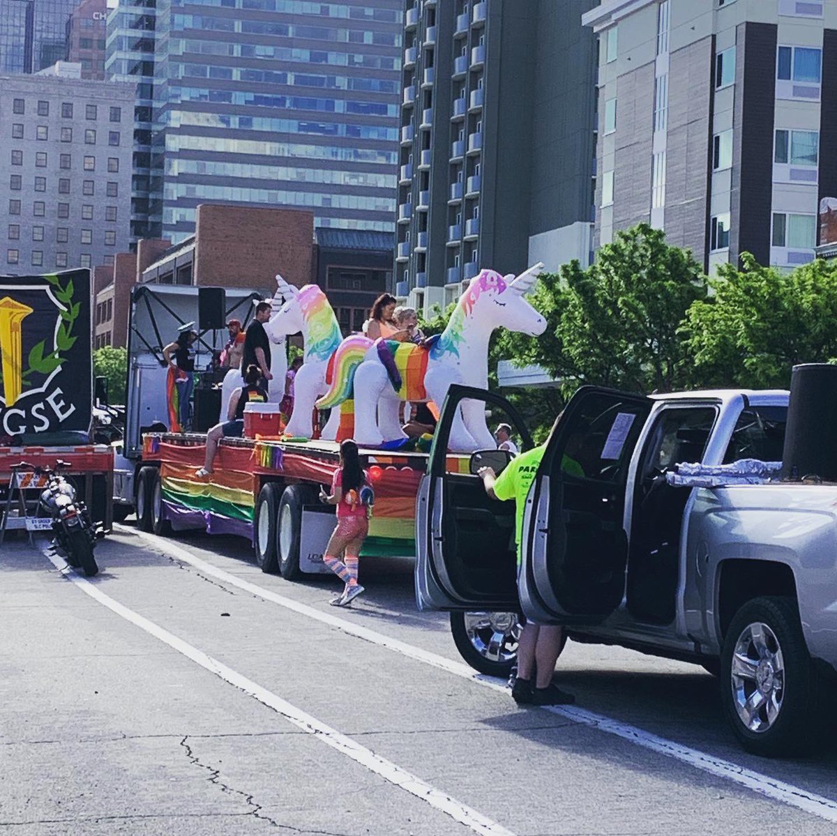 rebeca23's tweet photo. #PrideMonth2019 https://t.co/PsLpPViY6C