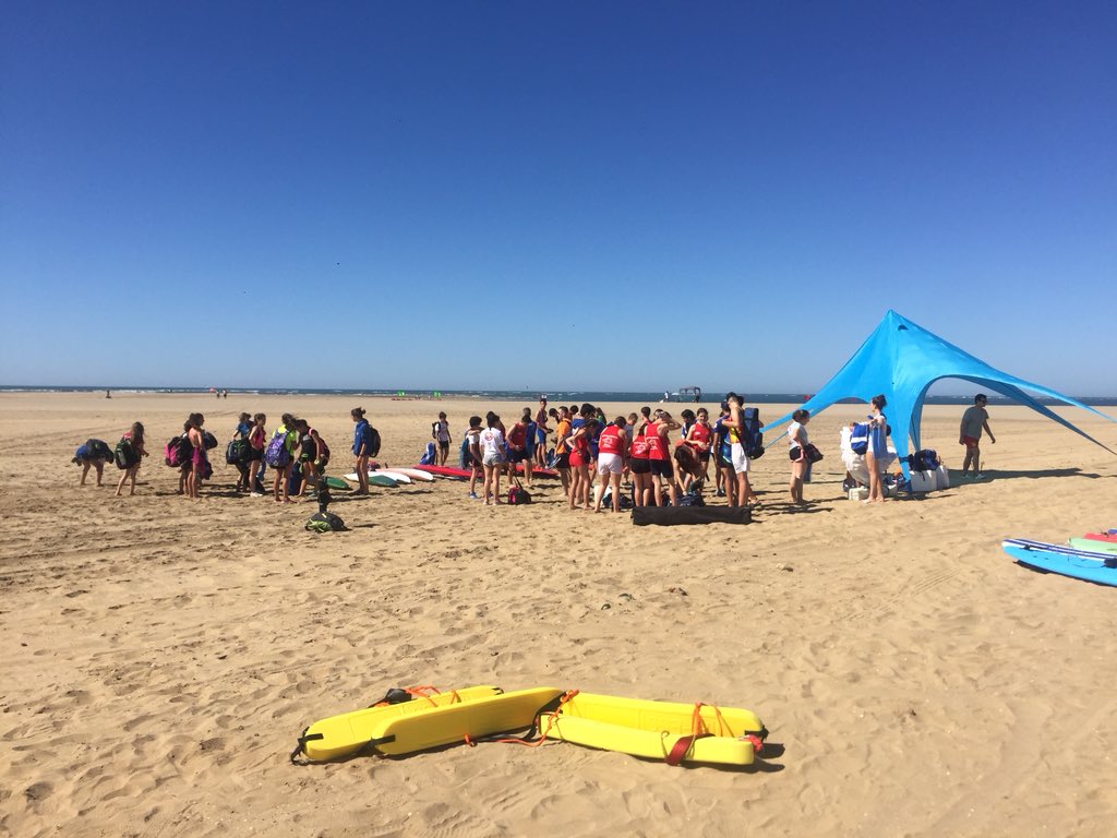 Club_Sos_Merida's tweet photo. Fantástico fin de semana de entrenamiento y competición en playas onubenses #OpenParadise #ayamonte @salysocandaluz https://t.co/XTU9WlAdrw