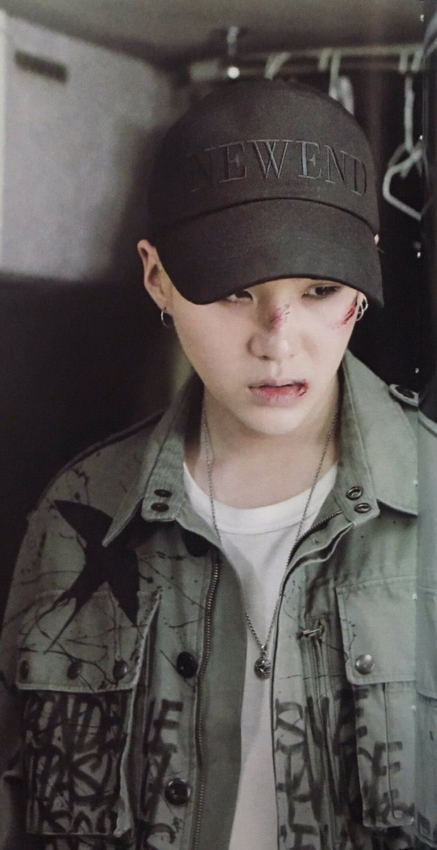 makwan333's tweet photo. #AgustD plz my boy is comeback!!! https://t.co/MY4Cq6lDD8