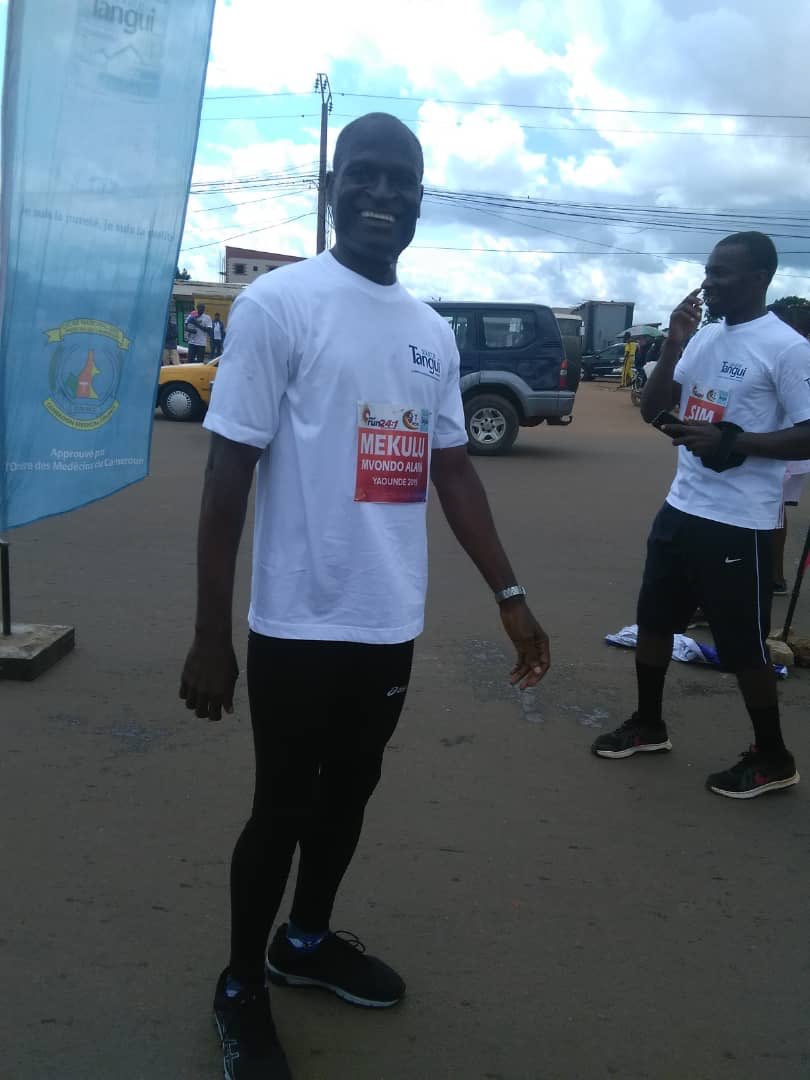 mekulualain's tweet photo. 1-mile race de l’IAAF à Yaoundé ce jour: il faut pratiquer le sport régulièrement pour garder la santé https://t.co/DSjekfWIUY