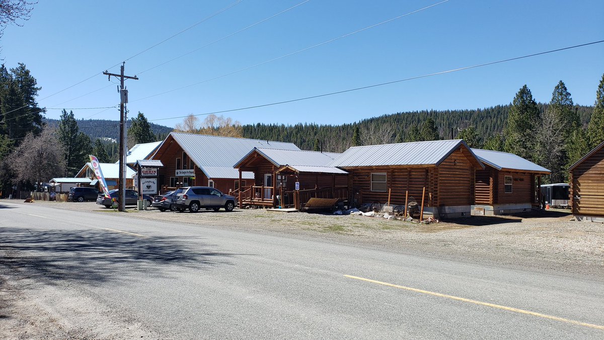 Delta9House's tweet photo. Of course, our 2nd 420-Friendly Airbnb is at 4,420' in the mountains of Sumpter, Oregon. 3 Cabins (Studio, ADA Studio, and 1Bdrm) for rent next door to The Coughie Pot Dispensary and The Log Cabin Restaurant [Grass, Food, Lodging] https://t.co/uacpQjqqhj