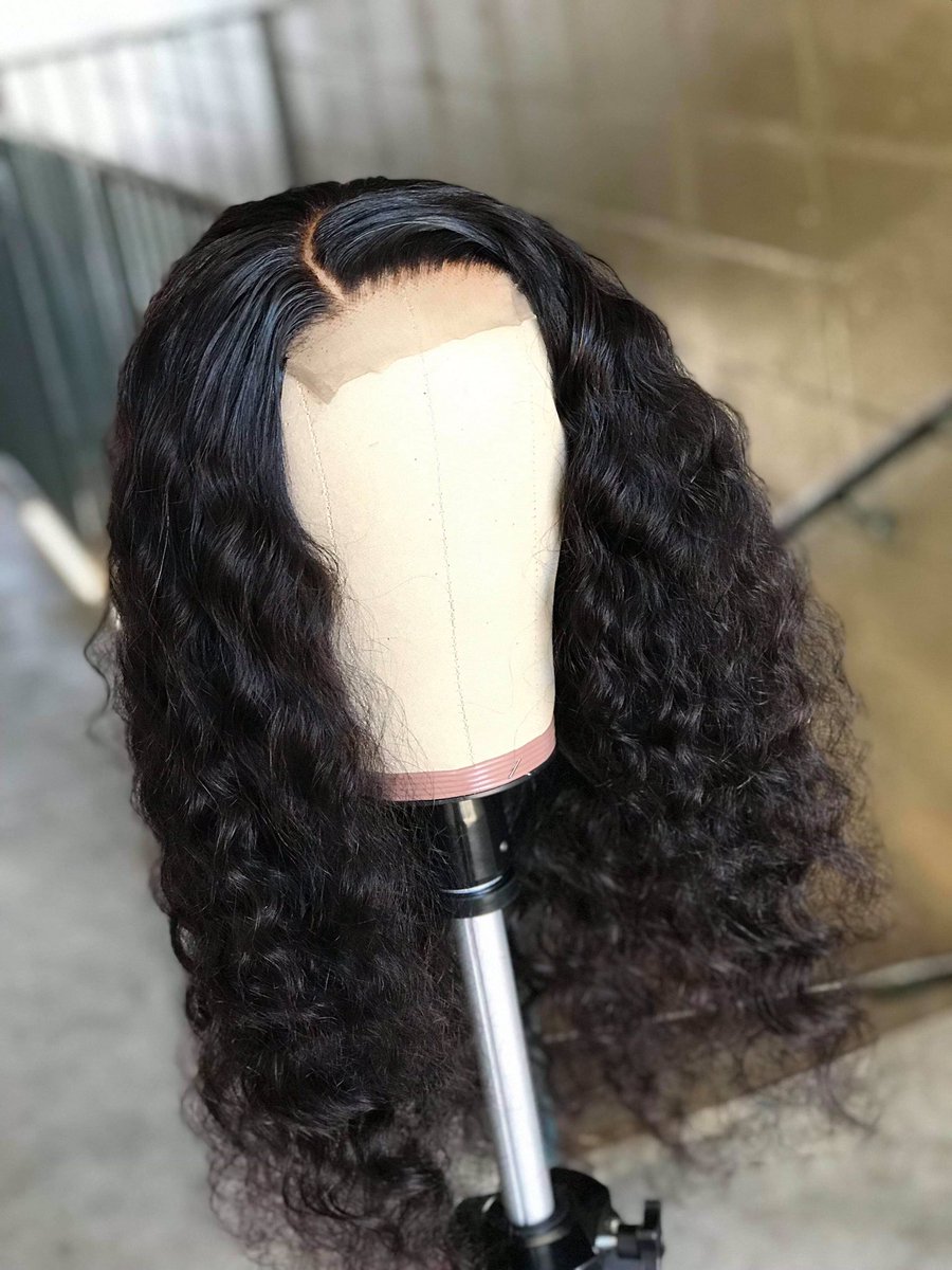 _ayinahs's tweet photo. Im really trying to expand my brand Slay Collections by Shaniya. Im a 19 year old upcoming wig maker from Charleston, SC. I love doing what i do & very passionate about it. Please retweet my next client could be on your timeline 💕 #SlayCollections https://t.co/HQCZNtZ9zA