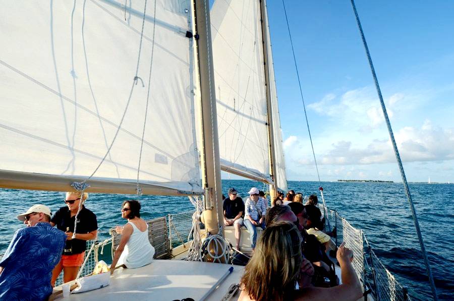 dangercharters tweet media