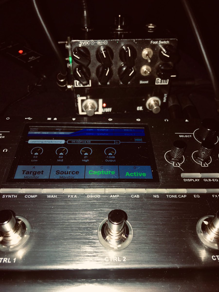kenjisuzuki_'s tweet photo. 締め切り案件無事送信してGE300のトーンキャプチャでエフェクター繋いで色々やってたらかなり似ちゃったけどいいのかなこれ。#ge300 #mooer #ovaltone #ODFIVE #初期型 https://t.co/uu15uhoBUh