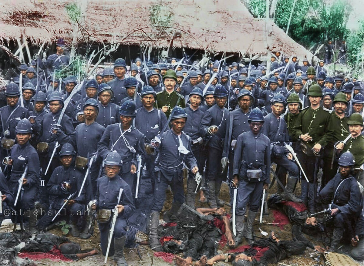 achehsultanate's tweet photo. Marsose, Anak Emas Penjajah Pembantai Rakyat

Fakta sejarah bahwa Serdadu KNIL tahun 1916 terdiri dari :

✔ 8.649 dari Belanda/Eropa, 
✔ Jawa 17.584, 
✔ Madura 6.926, 
✔ Ambon 3.519, 
✔ Sunda 1792, 
✔ Melayu 1.006, 
✔ Bali 151 dan Bugis 26 https://t.co/COwbRs2ec9