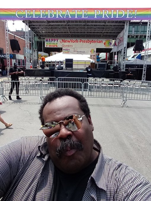 Queens Gay Pride https://t.co/Olr0jgIpnI