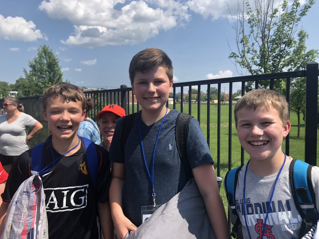 SarahSicht's tweet image. Sent Adler off to the Tetons yesterday. He was a little nervous before the bus left, but I know he’s going to have so much fun. I’m jealous!! #TetonsCPS