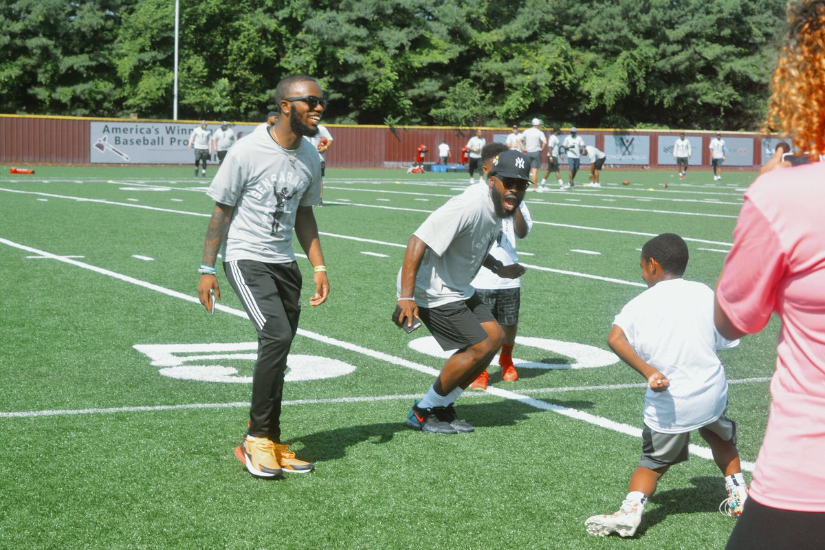 SensabaughCamp's tweet photo. Yesterday was a blast! Over 450 campers and endless fun. Let’s rewind and relive #SensabaughCamp19 https://t.co/CFSblYFVG1