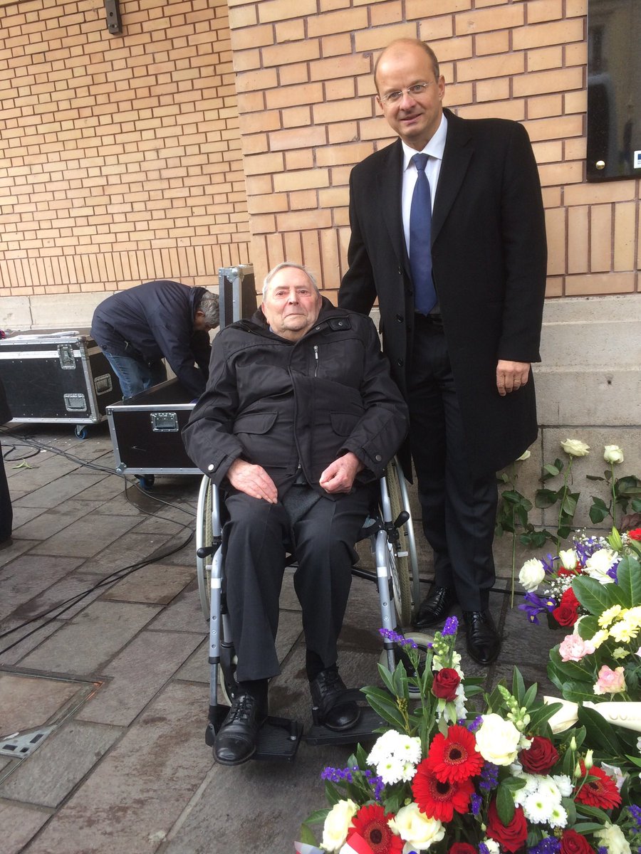 GrudlerCh's tweet photo. L’un des derniers déportés du Territoire de #Belfort, Jean Borgo, 95 ans, nous a quitté ce week-end. Merci Jean, pour ces années d’amitié, de témoignages et de cérémonies, pour ne jamais oublier. Aux relayeurs de porter la #mémoire de la #déportation désormais. #UNADIF #1939-45 https://t.co/E0EW8YBJBi
