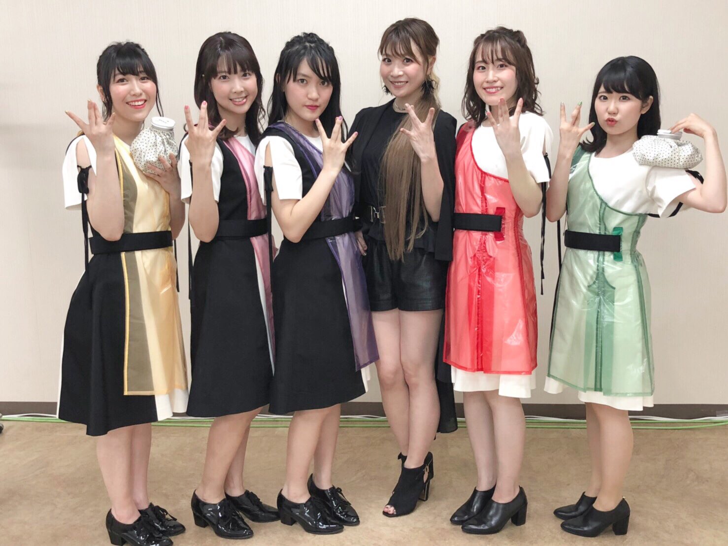 May N アンコールでは ワルキューレのみんなと いけないボーダーライン を歌わせていただきました やっぱりこの歌はえろい そのえろさがすきだ 個人的感想w そしてみんなはかっこかわいい シェリルとして時空を超えたコラボ 嬉しかった May N アンコールでは ワルキューレのみんなと いけないボーダーライン を歌わせていただきました やっぱりこの歌はえろい そのえろさがすきだ 個人的感想w そしてみんなはかっこかわいい シェリルとして時空を超えたコラボ 嬉しかった