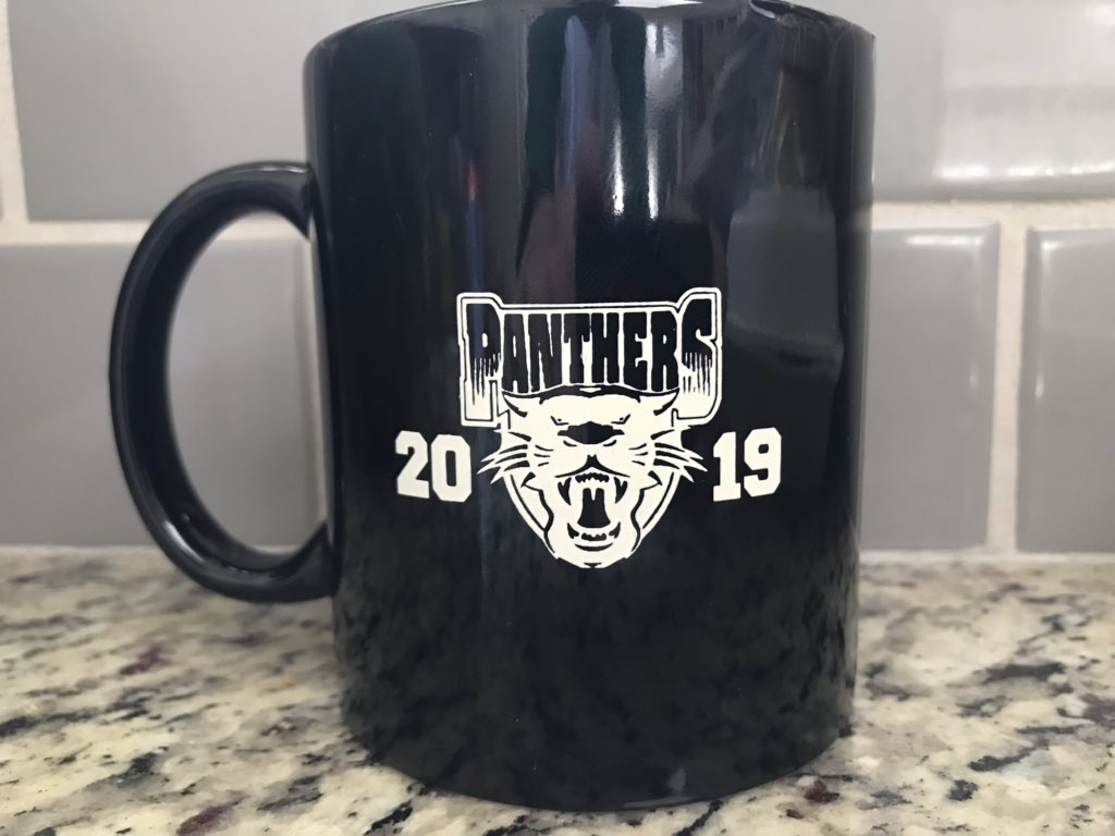 WH_MrDempsey's tweet photo. One more quick shoutout to the @WHClassOf2019 - very proud and honored to have been one of your class advisors. Congratulations and good luck moving forward! #MakeADifference #ItsYourTurn #WeMadeItTogether #YuhD19 #GoB19OrGoHome #OhYeah #CompleteYourPuzzle #AppreciateYourFriends https://t.co/ygiA6mUffl
