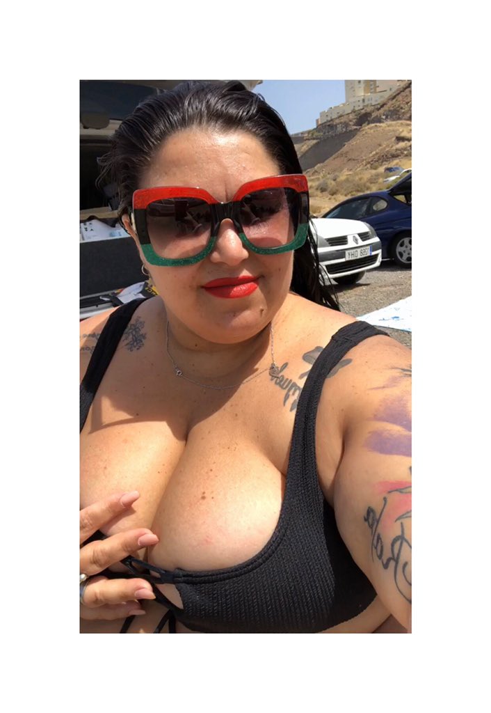 texenery29's tweet photo. Ser sexi es un estado de รกnimo, no una talla ๐
.
#memorialday #happymemorialdayweekend #plus #happy #summeroutfit #vibes #explorepage #whitw #red #america #love #sundayfunday #loveyourself #lovemyskin #loveyoursize #plusbabe #blog #blogger #brunch
#fashioncurves #curvybody https://t.co/VAedqUYmFc