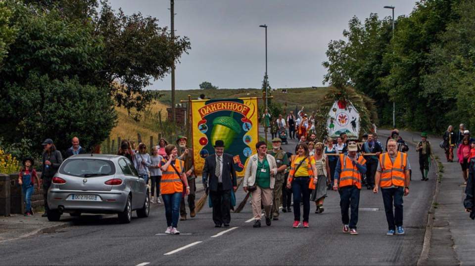 As well as helping others, volunteering has been shown to improve volunteers' wellbeing too.

Not only does it make you feel good, volunteering can also help you gain valuable new skills and experiences, and boost your confidence.

#VolunteersWeek2019