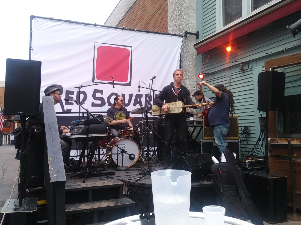 Amazing night of music <a href="/RedSquareVT/">Red Square Vermont</a> last night! <a href="/clubdelf/">club d'elf</a> really brought it! Hope they'll be back soon!