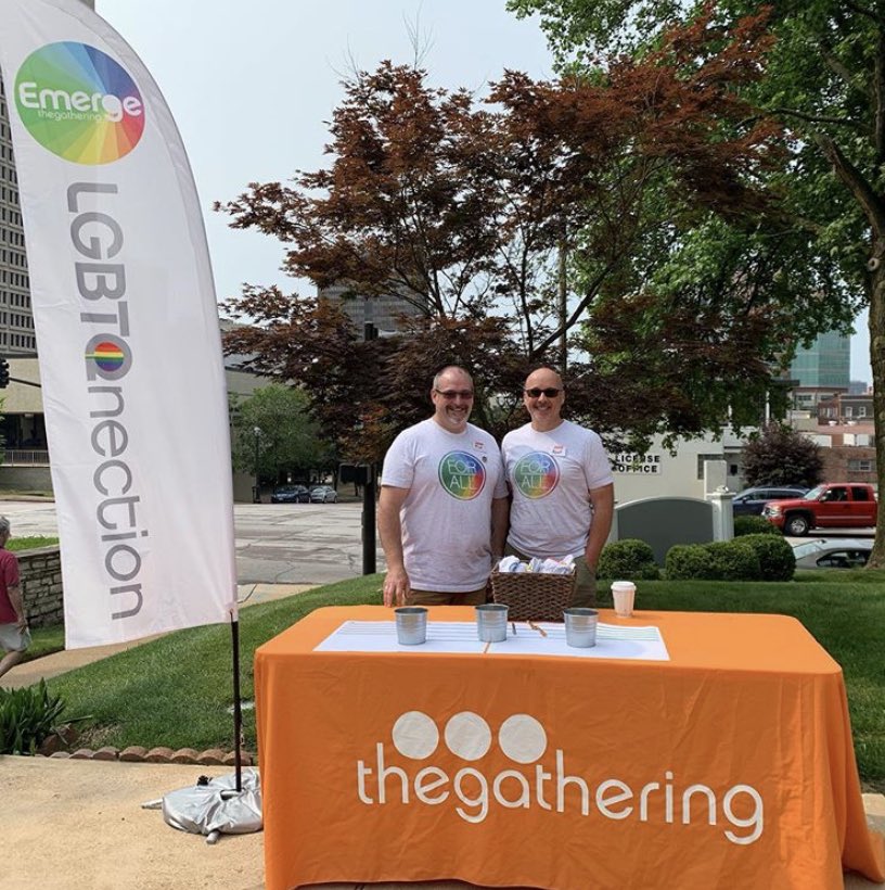 gathering_now's tweet photo. Kicking off Pride month with sign ups for Metro East, Tower Grove, and Downtown St. Louis Pride events!
#gatheringow #ForSTL #ForAll
https://t.co/qiu70h796y https://t.co/PP9Nfyxd6I