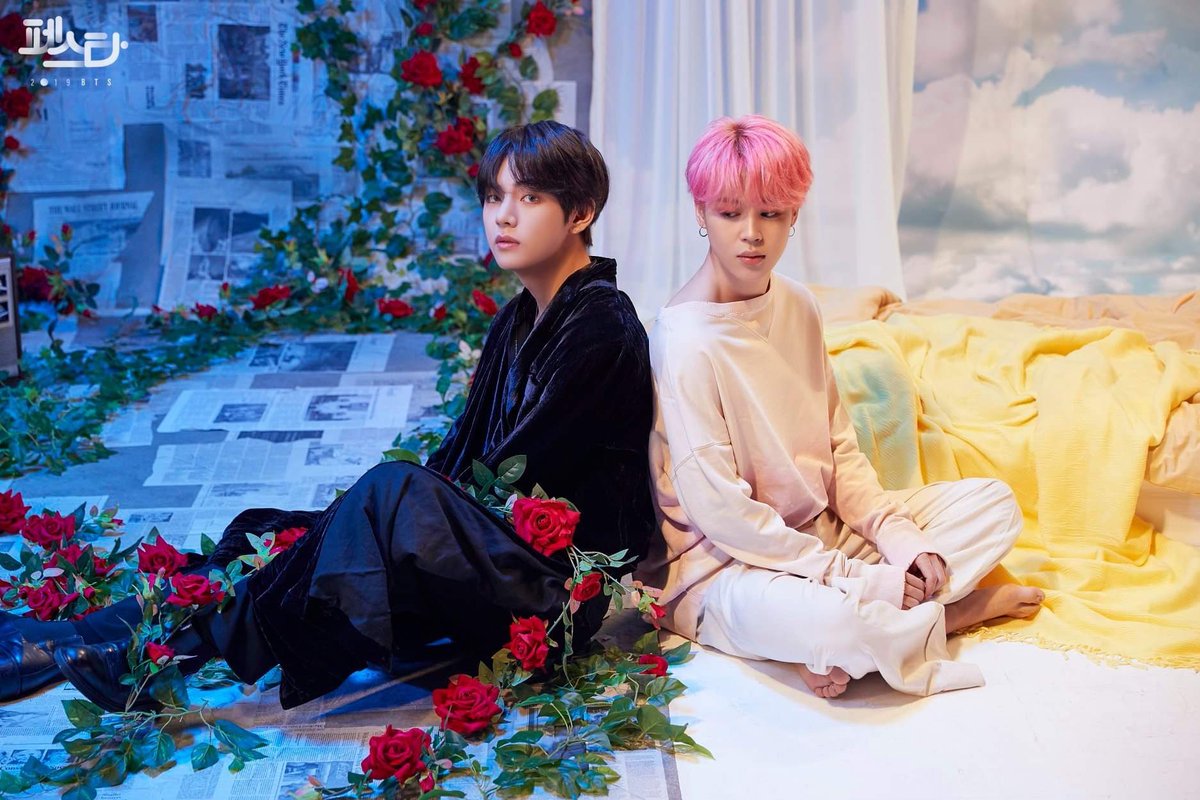 minieposts's tweet image. they look so so ethereal #JIMIN #TAEHYUNG #BTS #VMIN