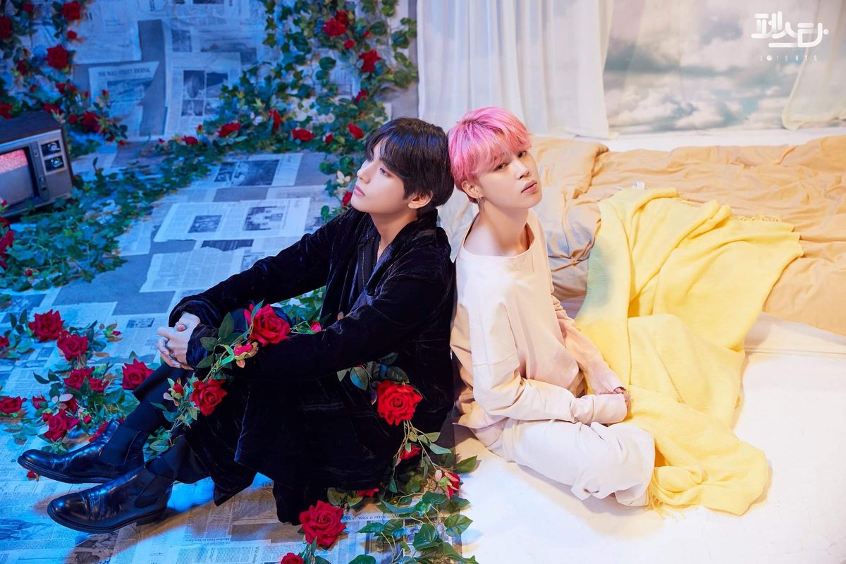 minieposts's tweet image. they look so so ethereal #JIMIN #TAEHYUNG #BTS #VMIN