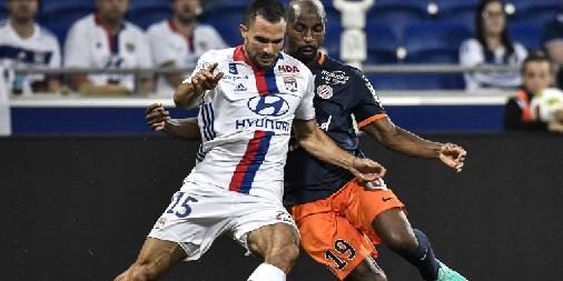 🚨 Brest se lance sur la piste Morel⚽

⚠ Toutes les infos mercato du jour à retrouver dans notre live ici ➡ tinyurl.com/y6kgt5ef  
#Mercato #RMCLive