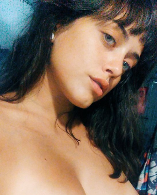 😇 https://t.co/L84SXLVZa0<a href="/tag/manyvids"class="tags"><span>#manyvids</span></a><a href="/tag/mvsales"class="tags"><span>#mvsales</span></a>