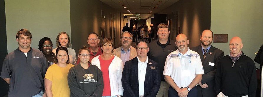 PlaySafeUSA's tweet photo. Continuing education and professional development is crucial for healthcare professionals. Some of our AT staff participated in the @ALATA_Inc Clinical Symposium in Montgomery this weekend. #ATsAreHealthCare #ATsMakePlaySafe #alata2019 https://t.co/Z7wthVRwxg