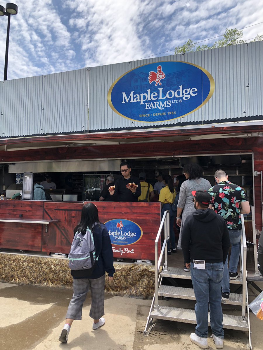 Bread&HoneyFestival (@breadnhoneyfest) on Twitter photo Thank you <a href="/MapleLodgeFarms/">Maple Lodge Farms</a> for fueling our festival goers with hot dogs all weekend long! 🌭 #bnhfest Thank you <a href="/MapleLodgeFarms/">Maple Lodge Farms</a> for fueling our festival goers with hot dogs all weekend long! 🌭 #bnhfest